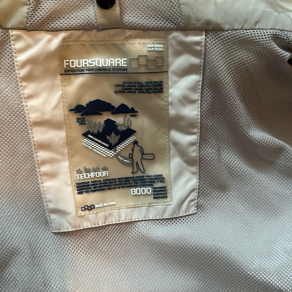Foursquare snowboarding jacket - Picture 6 of 7
